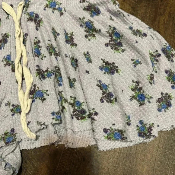 Free people flowy lounge shorts  S - Picture 4 of 7